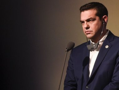 Βίντεο: Έφτασε στο Συνεδριακό Κέντρο «Ιωάννης Βελλίδης» ο Α.Τσίπρας και η Μ.Μπαζιάνα
